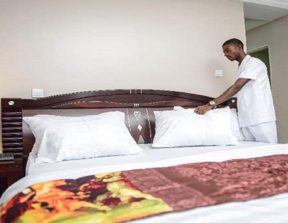 215 West Apartment Abuja Ngoại thất bức ảnh