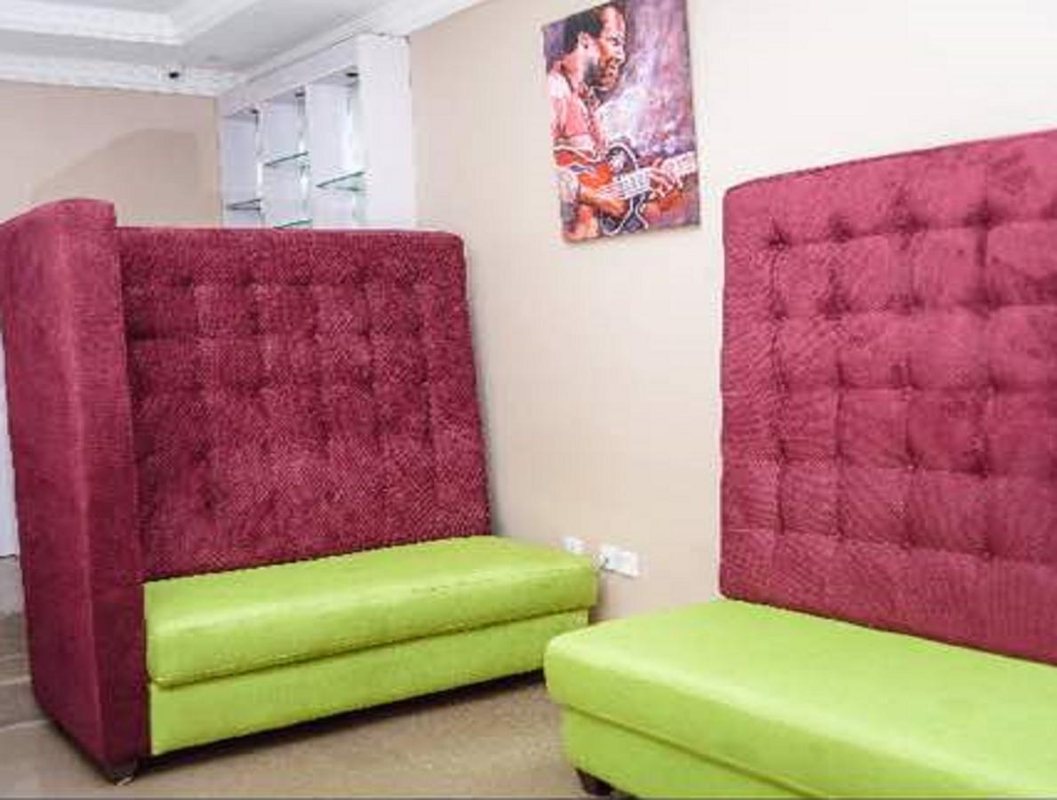 215 West Apartment Abuja Ngoại thất bức ảnh